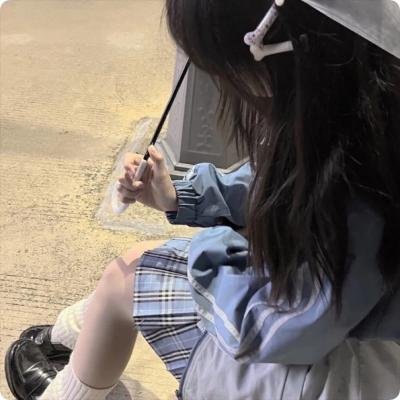 金毛喜迎冬封面