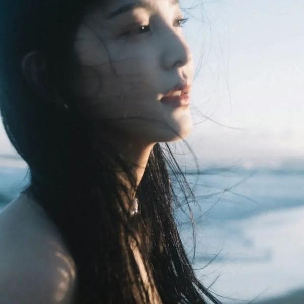 甜蜜的惊喜封面